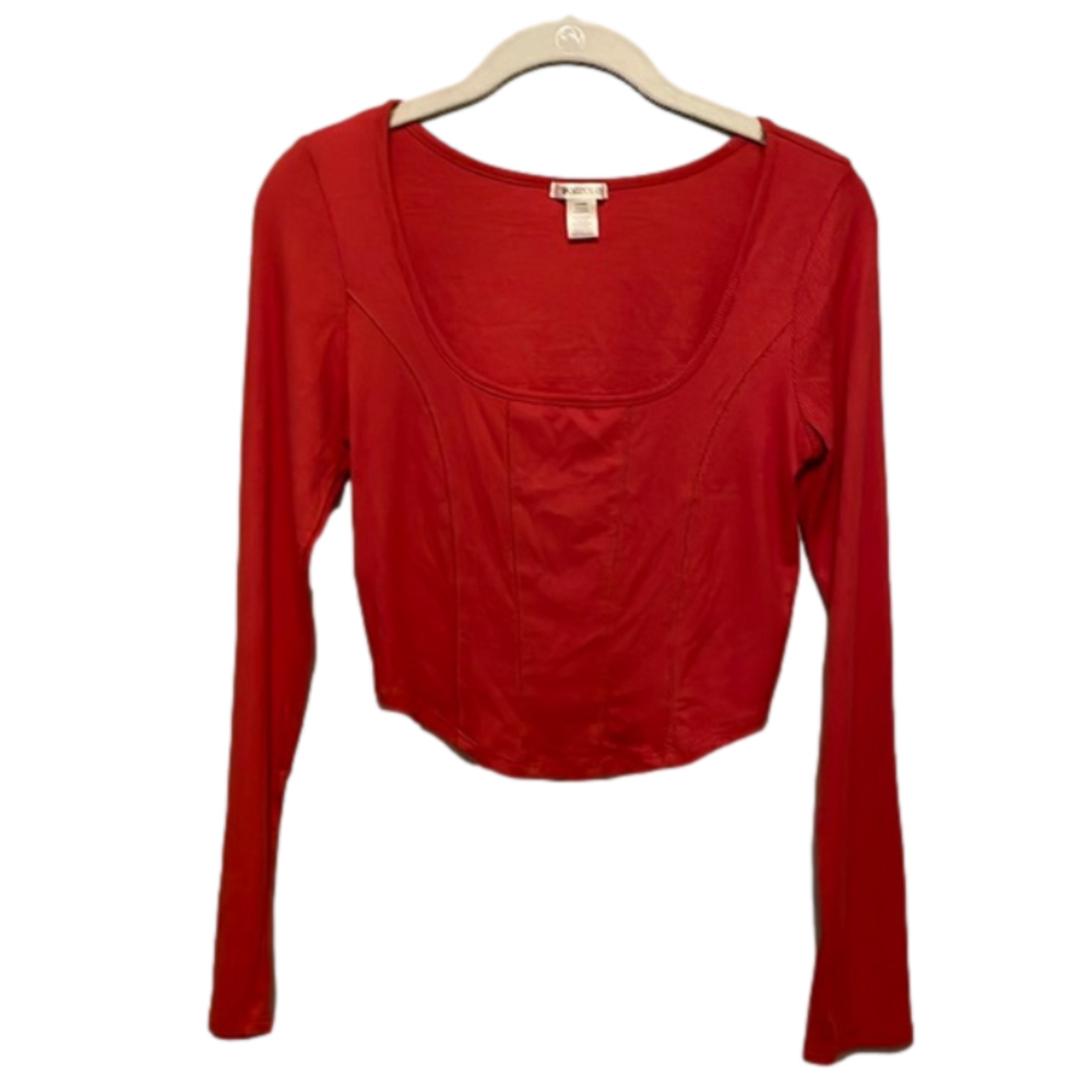 NWOT BOZZOLO LONG SLEEVE CROP SIZE L